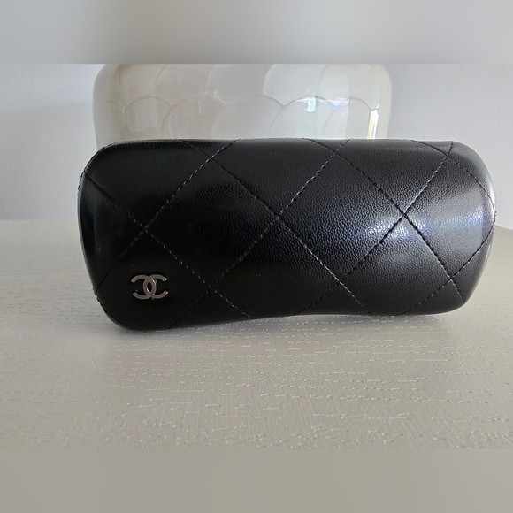 Chanel Quilted Leather Eyeglass Case With Box - Black - Picture 2 of 13